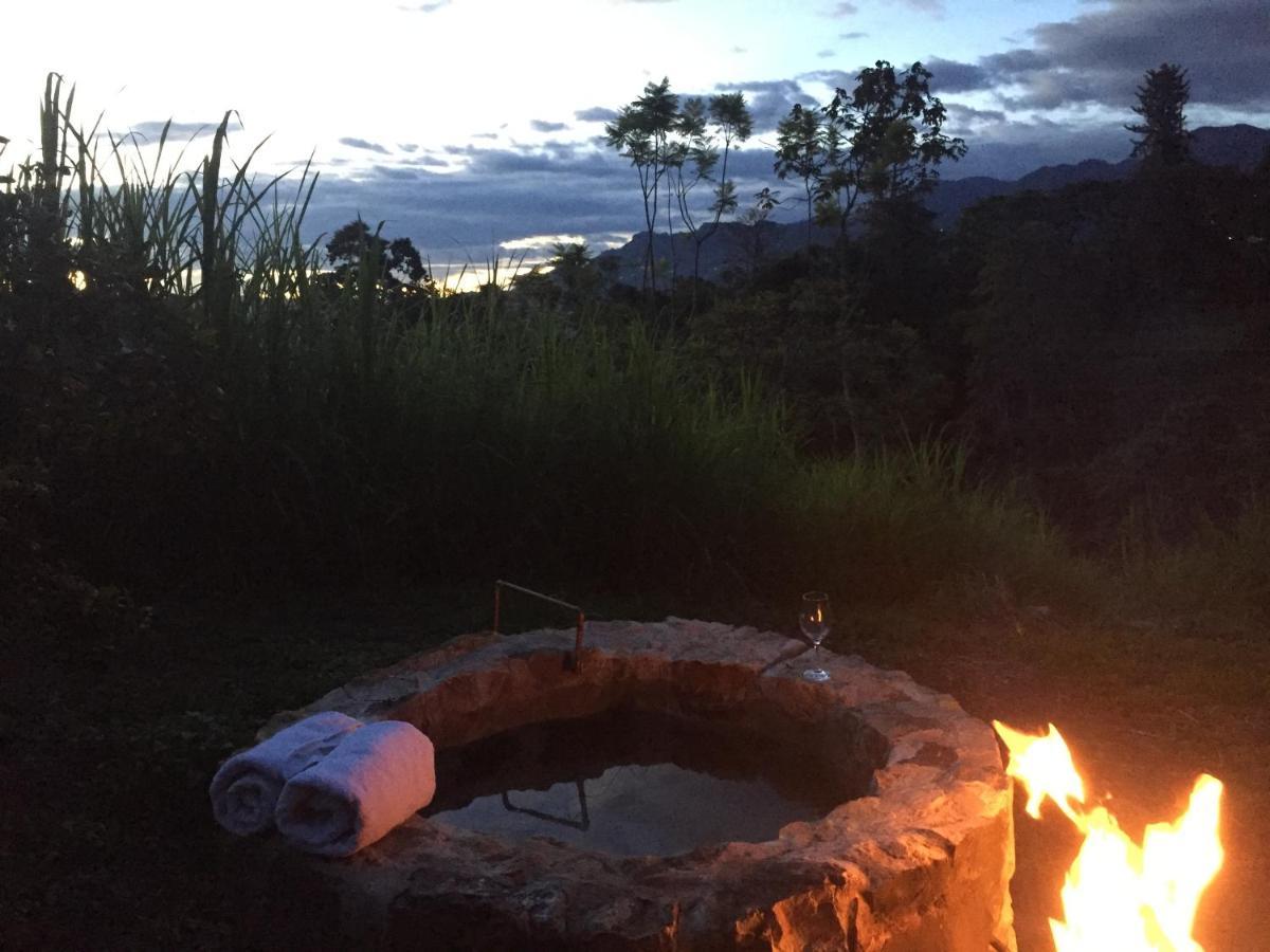 Glamping El Arbol En La Casa Villa San Antonio del Tequendama Buitenkant foto